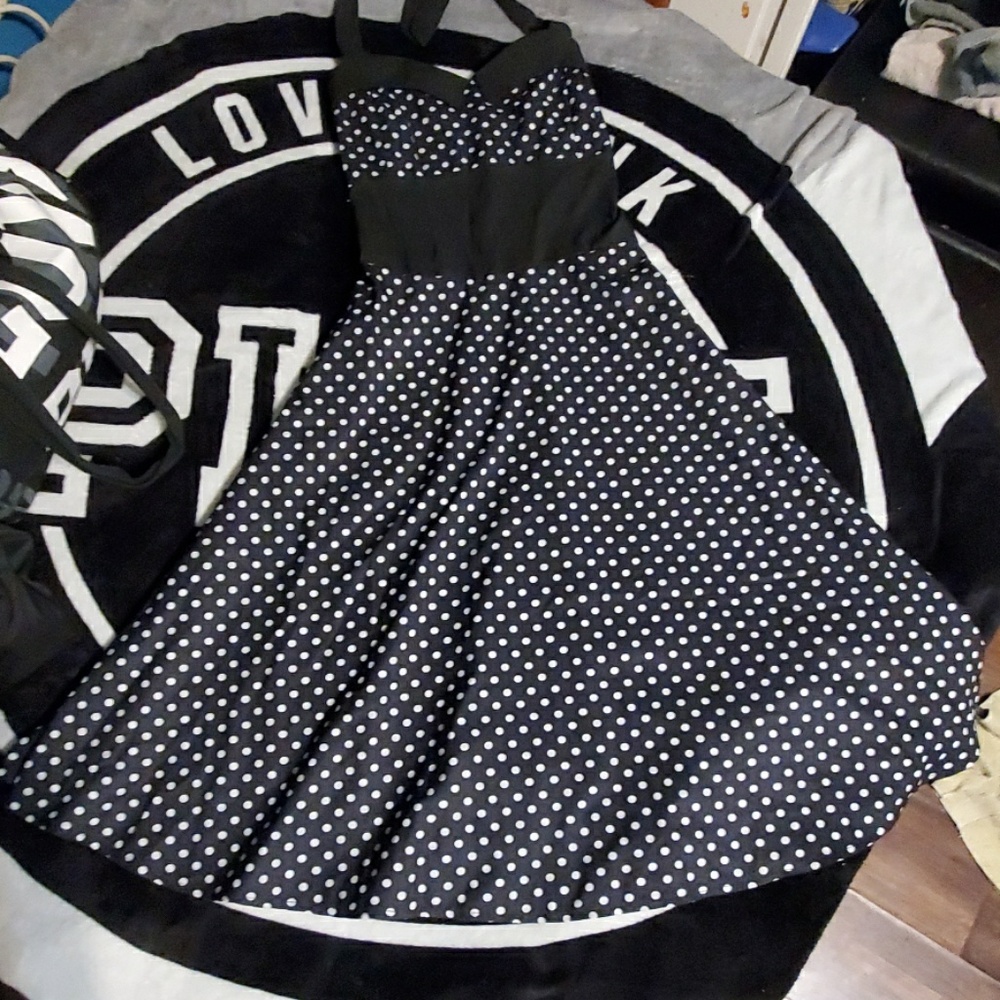 Audrey Hepburn A line swing dress